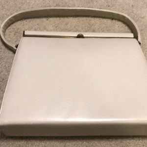 Vintage Richcraft NewYork Bags - Vintage Richcraft New York beige purse Vintage Richcraft NewYork Bags - Vintage Richcraft New York beige purse